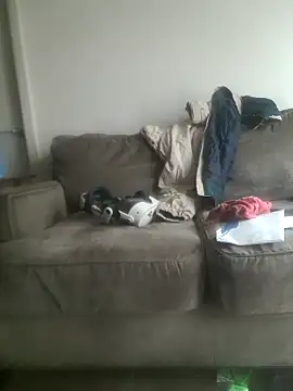 yourMasterisBored's Webcam Show