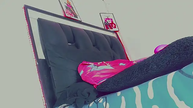 Mistres_Big_Cock 웹캠 쇼