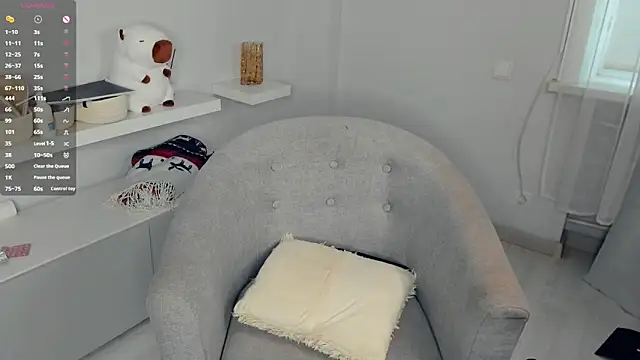 FeliciaKogen 即時 XXX 聊天