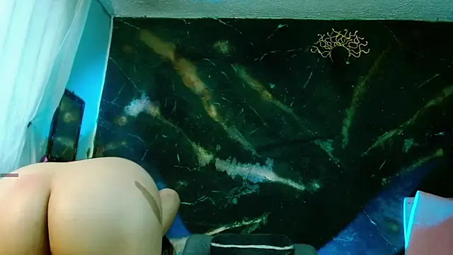 julieth_sex1のライブXXXチャット