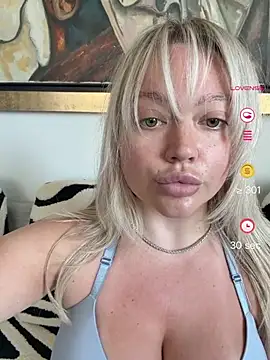 misstitmouseofficial's Webcam Show