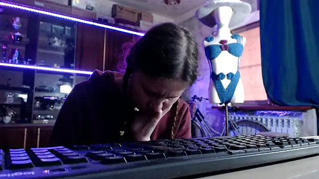 Chatroom XXX en direct de pa1e_pr1ncess