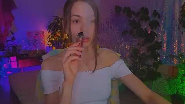 poli__'s Live XXX Chat