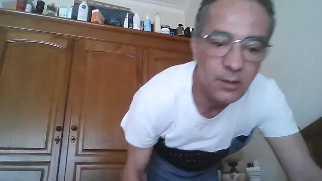 Chat +18 de Rochinha73 ao vivo