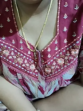 samitasharma 现场XXX聊天