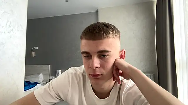 Chat +18 de SoloFury ao vivo