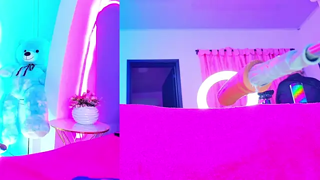 NathaxaLeans' Live XXX Chat