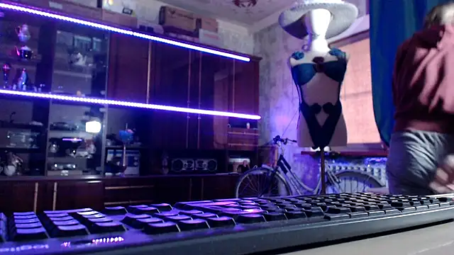 pa1e_pr1ncess live XXX chat