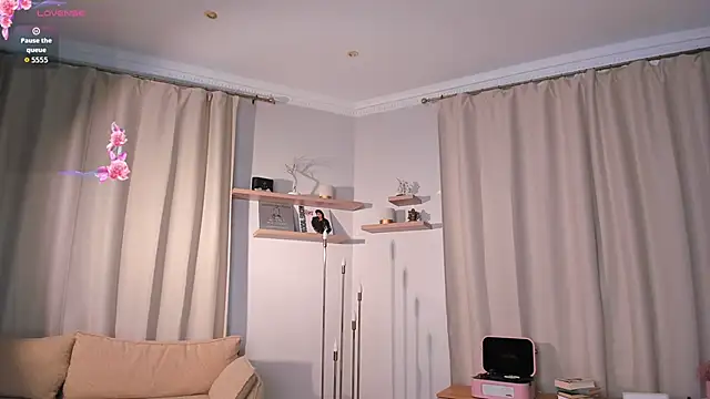 Lova_Rane webkamerás műsora