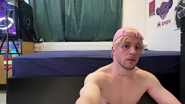 killa2053 Show in webcam