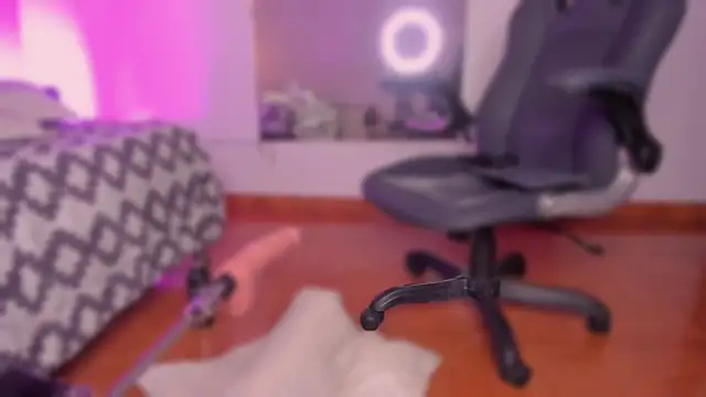 Emmily_Savage's Live XXX Chat