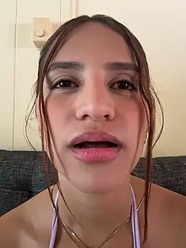 ViankaRose Show in webcam