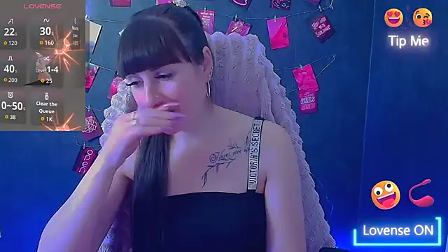 Czat XXX na żywo – Violla_My