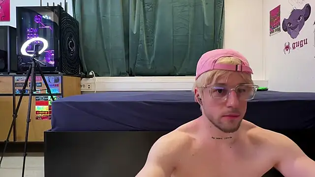 XXX chat uživo modela killa2053