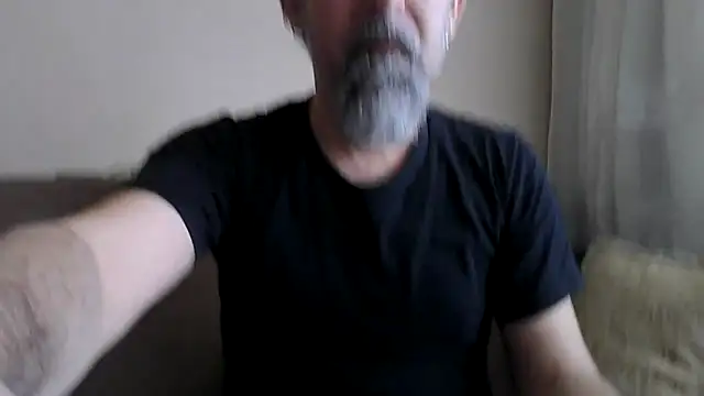 Show modela BuckWessle na web-kameri