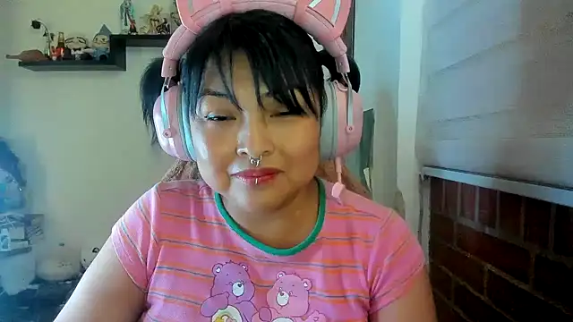 Živý XXX chat Shaddycute_