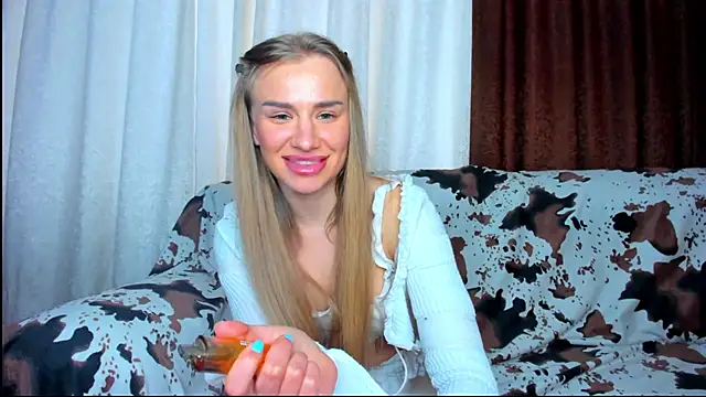 MashaFromRussia-_- – Live XXX-chat