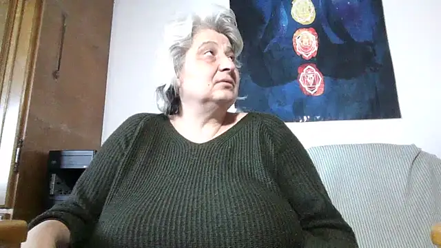 ExquisiteMature's Live XXX Chat