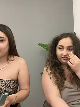 CurlyMaddie Webcam show