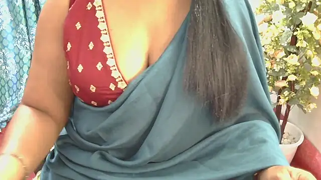 Mallu_Manisha Pertunjukan Webcam