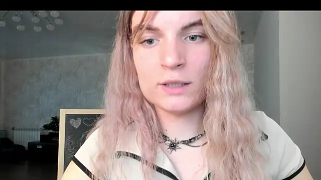 milliKira006 Webcam Show