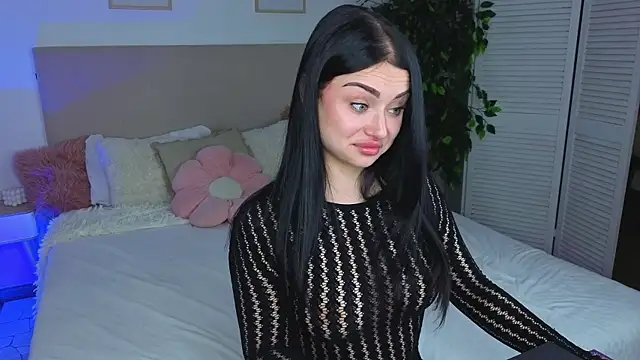 Silena_sky's Live XXX Chat