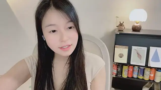 Chatroom XXX en direct de Onechestnut