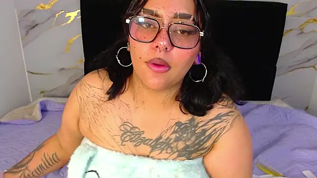 scarletth_jhonsom1 live XXX chat