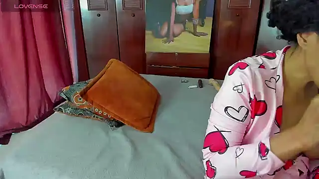 LUISSA_: онлайн-секс-чат