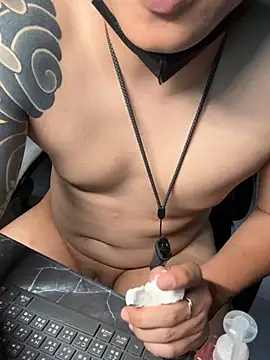 Han_Wolf_830 在線直播表演