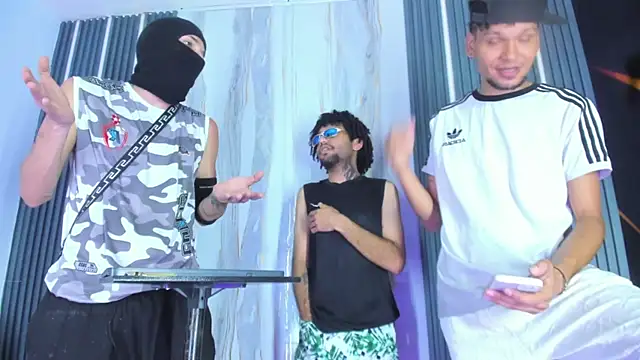 Josh_Hot_Sex Adlı Modelin Web Kamerası Şovu