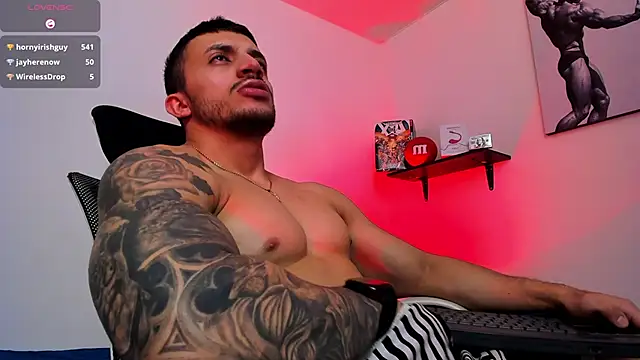 Chat +18 de LiamReigns_ ao vivo