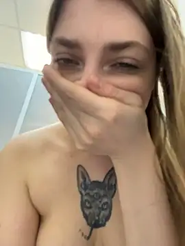 Sunny___Bunny Live XXX-chat