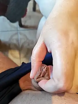 MadaamJizz_DickLewd Obrolan Langsung XXX