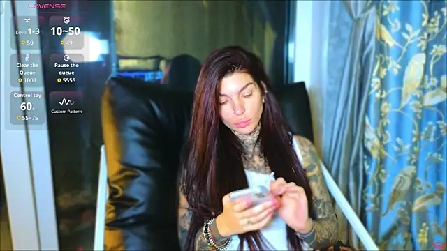 Sembang XXX Secara Langsung tattooedBabyy