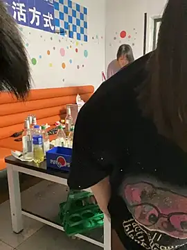 xiaotiantian-10's Live XXX Chat