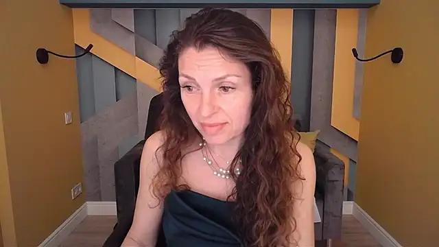 EllaLong live XXX chat