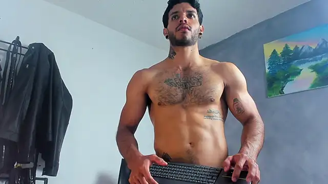 JuanBlade Adlı Modelin Web Kamerası Şovu