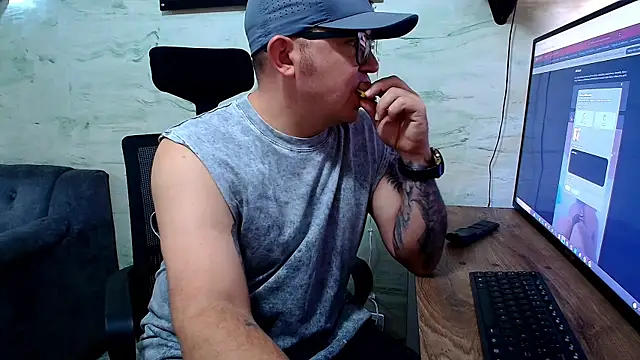 maximo_daddy – Kamerová šou