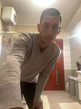 Gionnytav Webcam show