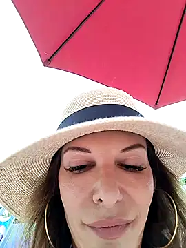 Luna_Kitanna Obrolan Langsung XXX