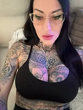 Онлайн чат XXX MeganWitch