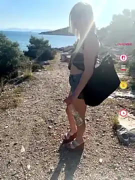 دردشة HOTLadyluna الجنسية المباشرة