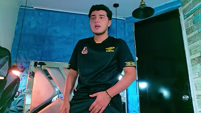 Show Webcam de Oliver_Jamees