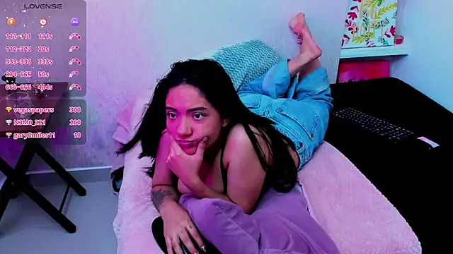 Онлайн чат XXX miichael_black