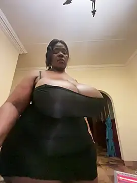 xXXSexyamazon's Live XXX Chat