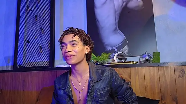 AlanCutee Live XXX-chat