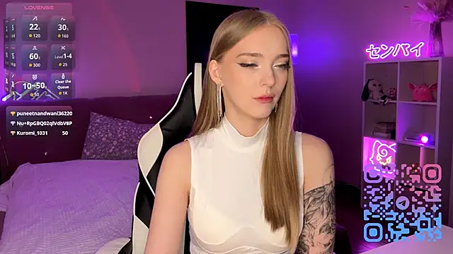 EvaPeace Pertunjukan Webcam