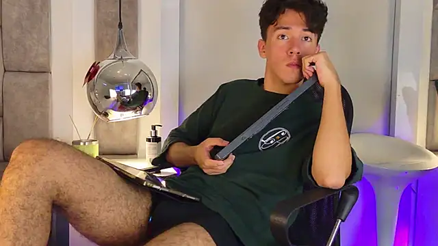 Austin_Reedss Pertunjukan Webcam