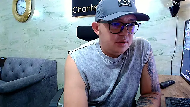 Вебкам-шоу maximo_daddy